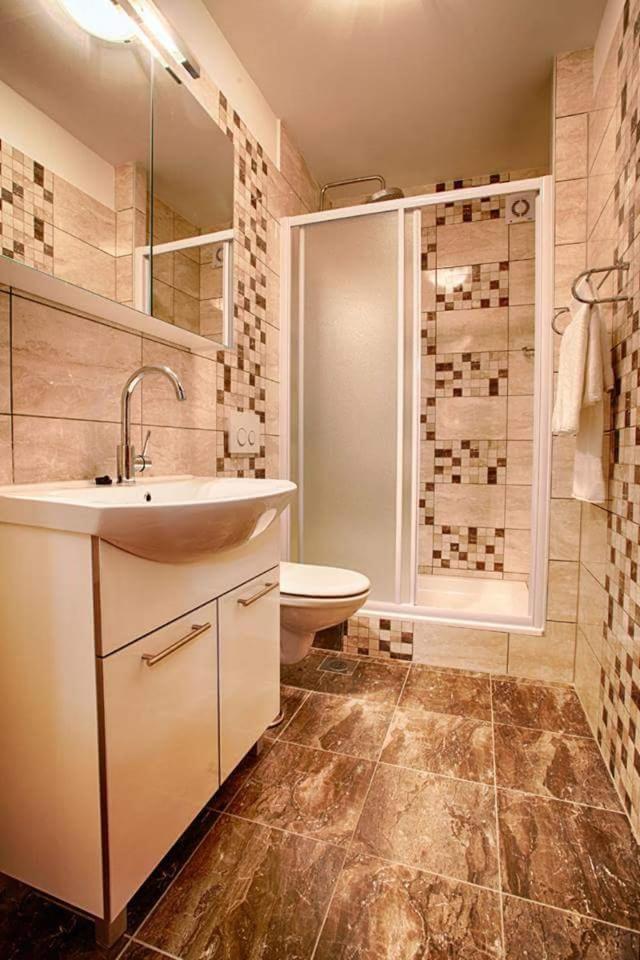 וויס Apartment Domina מראה חיצוני תמונה